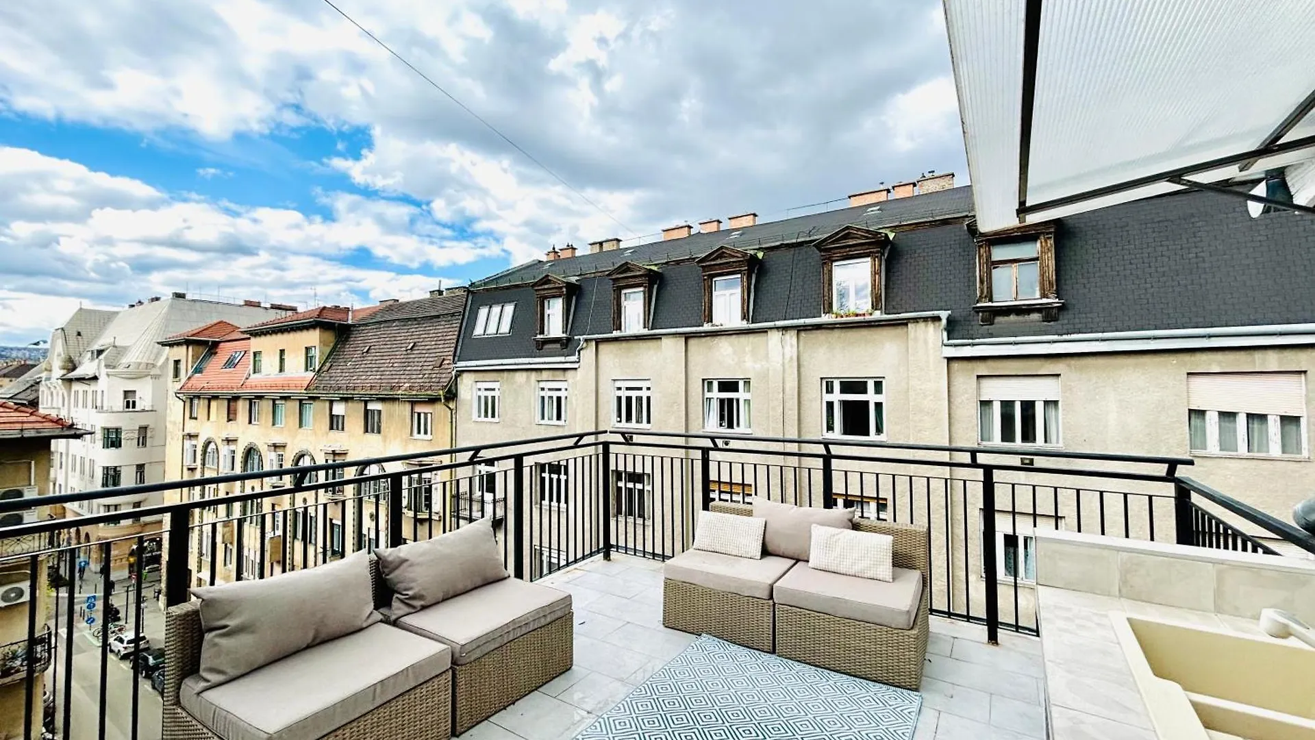 Bp-Est Katona Apartment Budapest